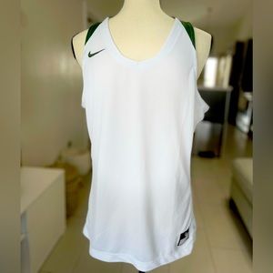 Nike Dri Fit, women top  NWOT, size L
